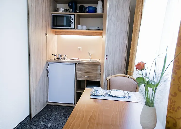 Hotel Moehringer Hof 3*